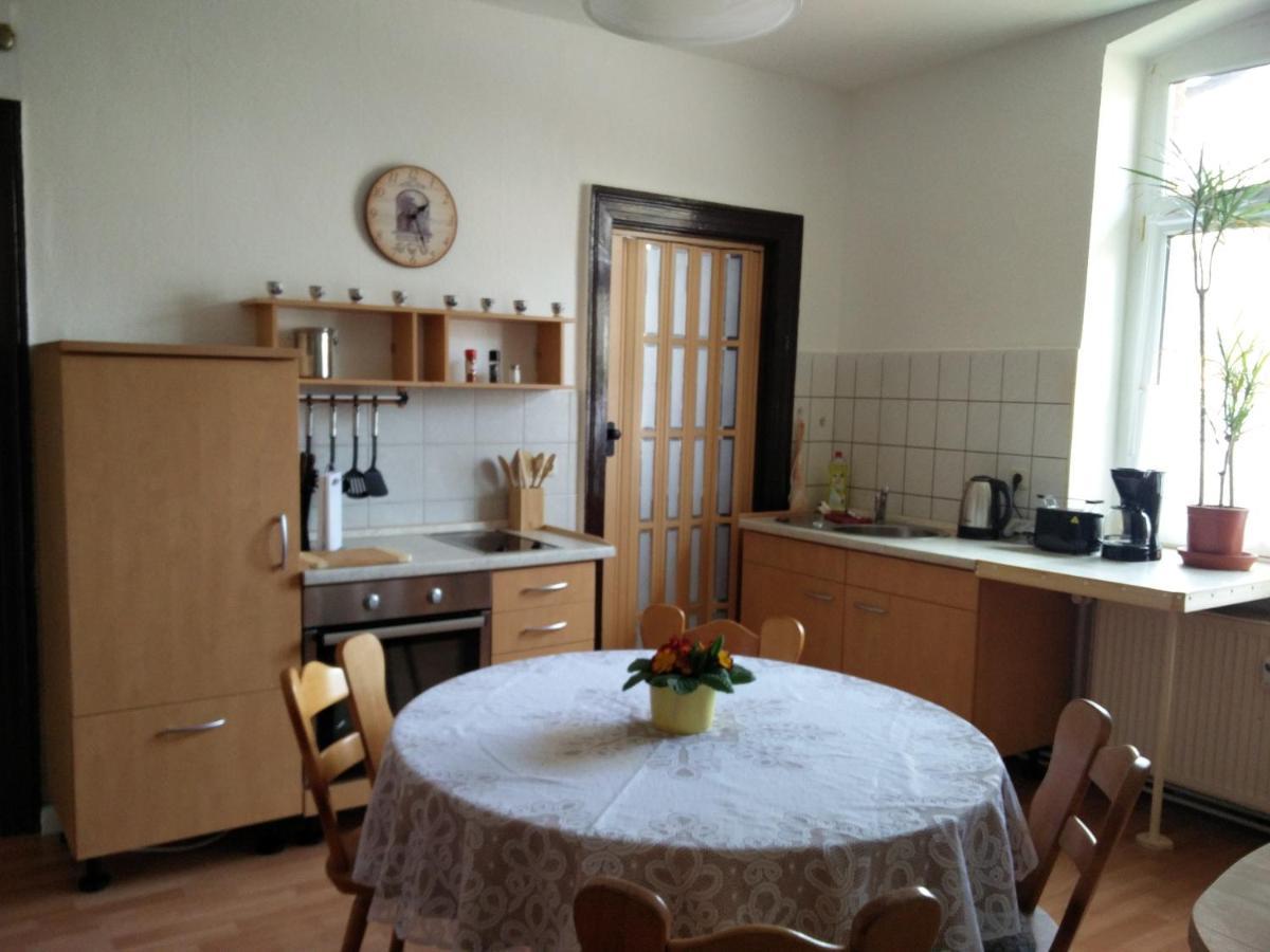 Ferienwohnung Zur Weissen Taube Dobbertin Exterior foto